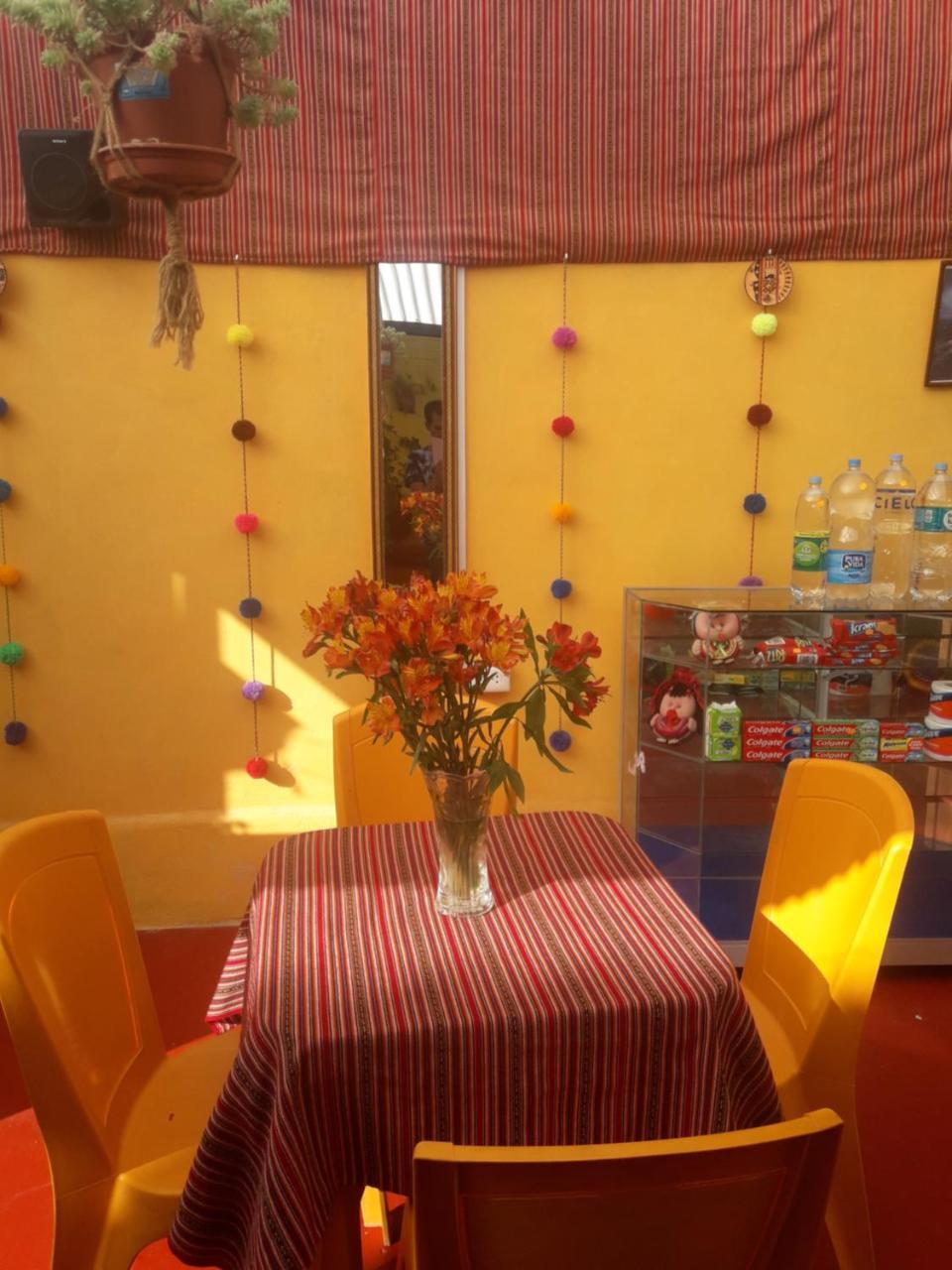 Feliz Vista Casa-Hospedaje กุสโก ภายนอก รูปภาพ
