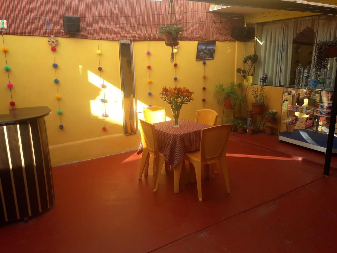 Feliz Vista Casa-Hospedaje กุสโก ภายนอก รูปภาพ